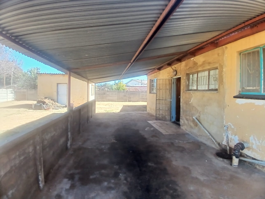 3 Bedroom Property for Sale in Roosheuwel Ext 2 North West